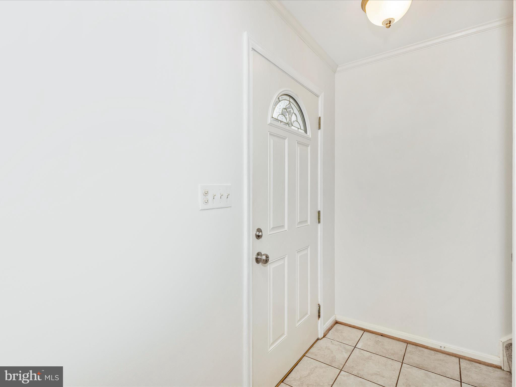 402 Windy Knoll Drive Mount Airy, MD 21771 - Photo 3 of 51 a view of a livingroom with wooden floor