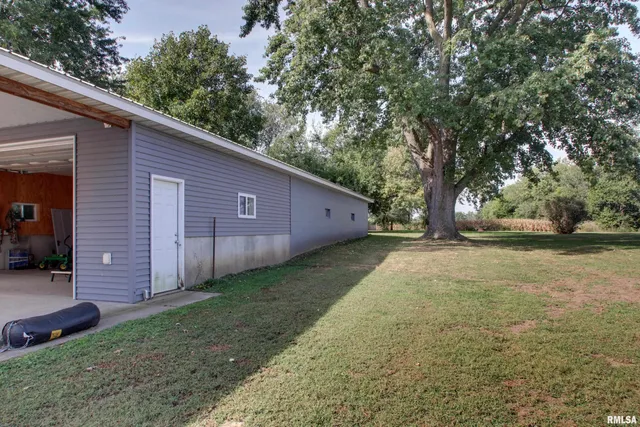 $235,000 | 1715 North 24th Street, Quincy, IL 62301