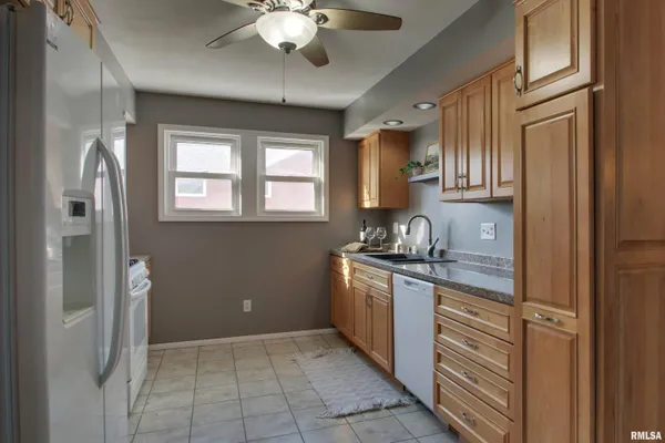 $225,000 | 1715 North 24th Street, Quincy, IL 62301