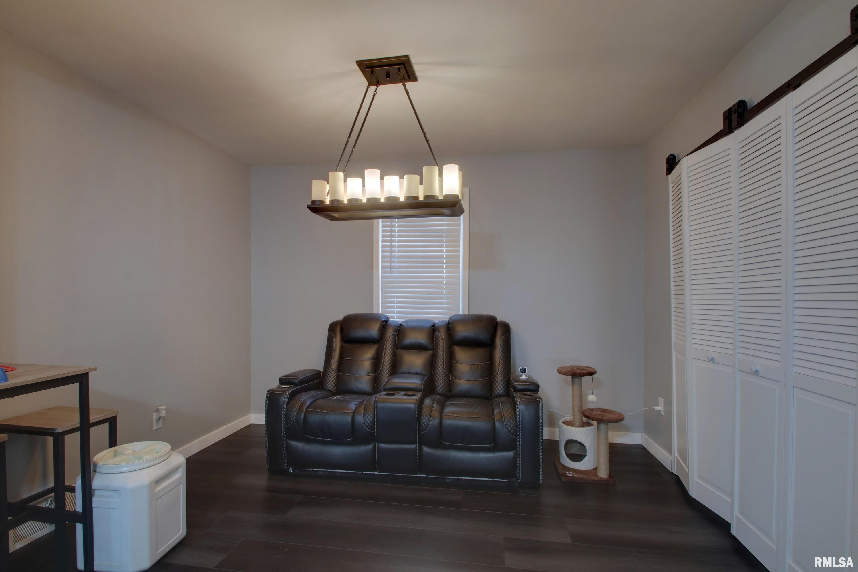 1715 North 24th Street Quincy, IL 62301 - Photo 6 of 26