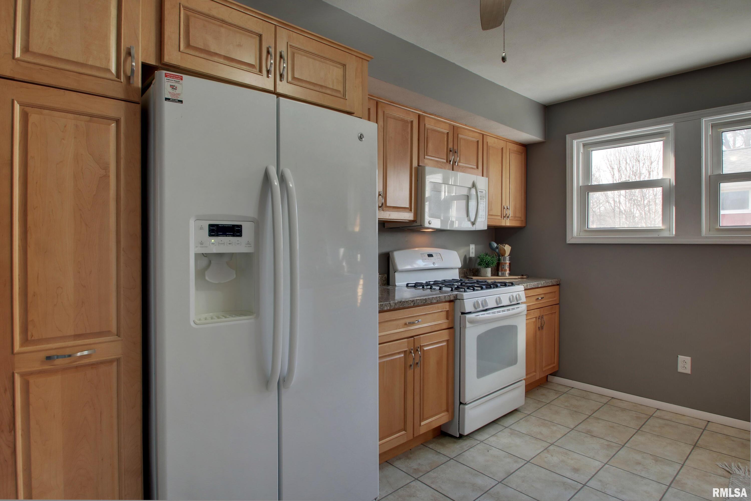 1715 North 24th Street Quincy, IL 62301 - Photo 7 of 34