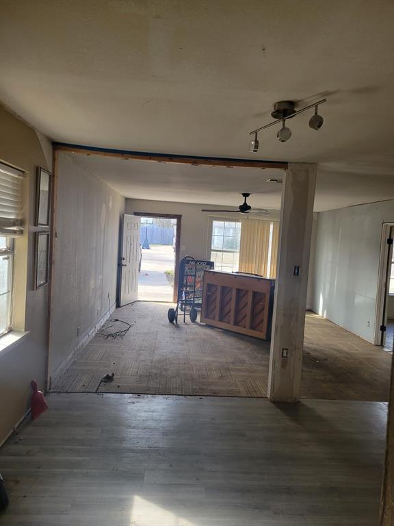 2135 40th Street Southeast Paris, TX 75460 - Photo 3 of 10