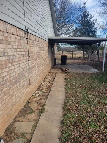 $155,000 | 2135 40th Street Southeast, Paris, TX 75460