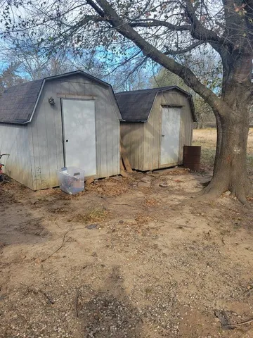 $155,000 | 2135 40th Street Southeast, Paris, TX 75460