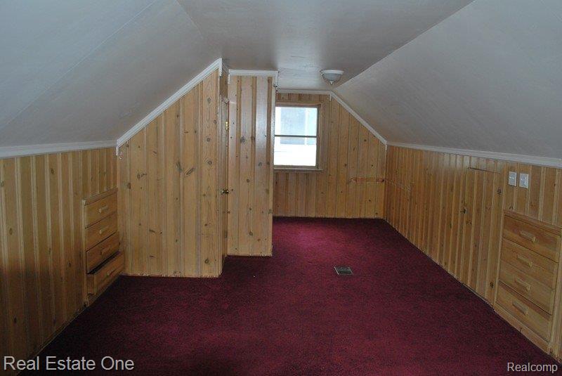 21725 Rausch Avenue Eastpointe, MI 48021 - Photo 18 of 25 Master Suite