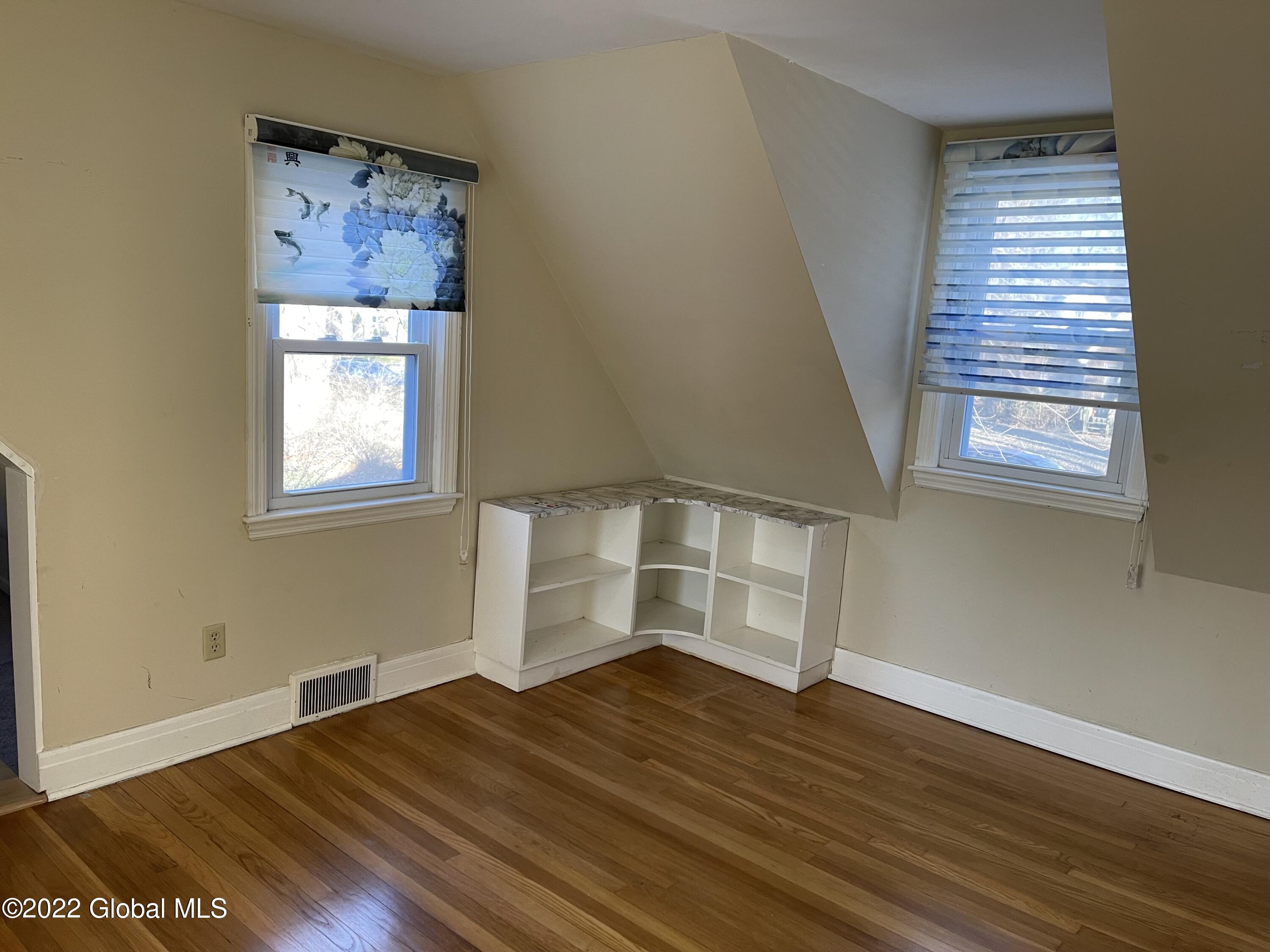 1369 Balltown Road Niskayuna, NY 12309 - Photo 13 of 17 IMG_3668