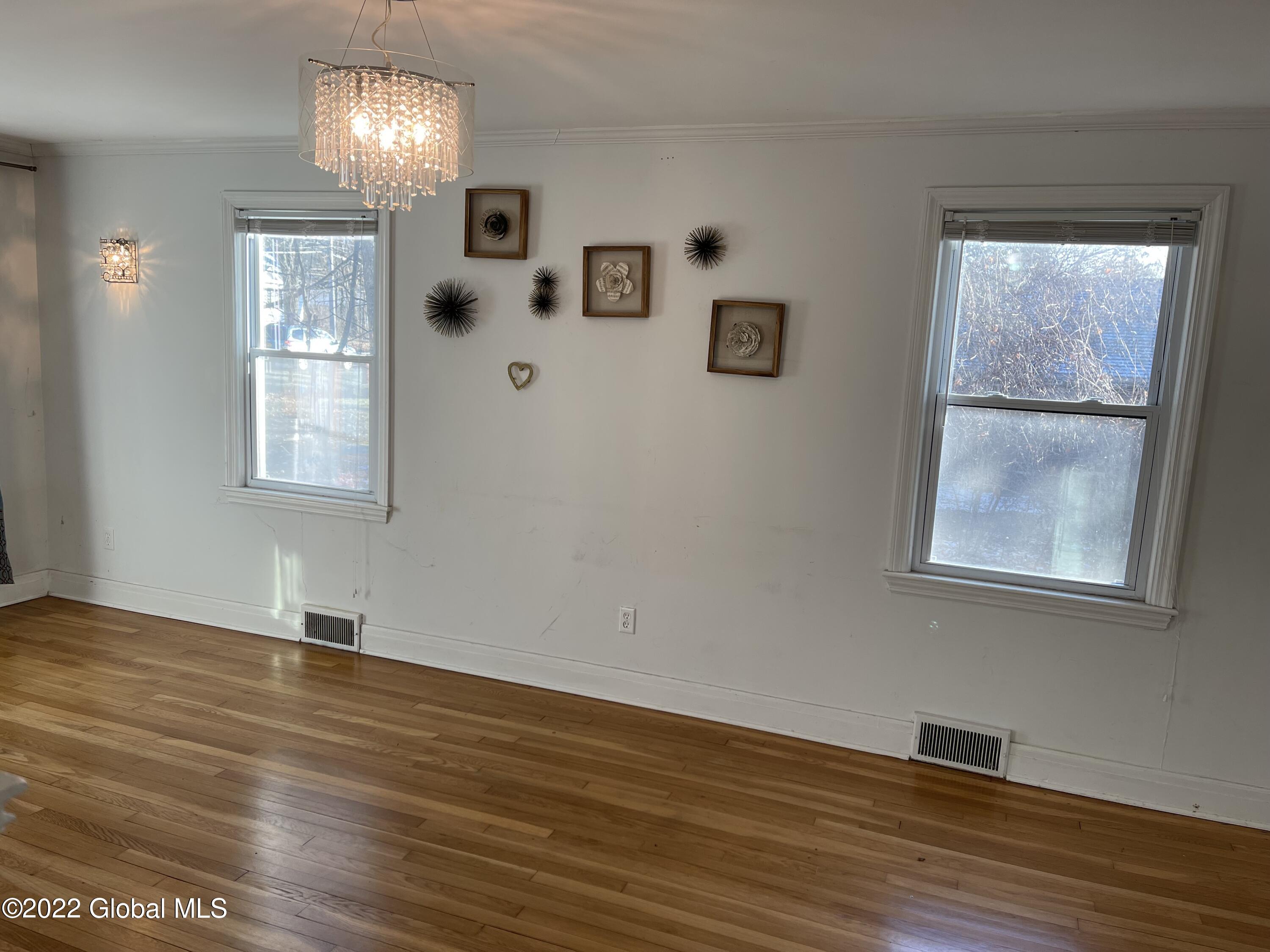 1369 Balltown Road Niskayuna, NY 12309 - Photo 14 of 17 IMG_3670
