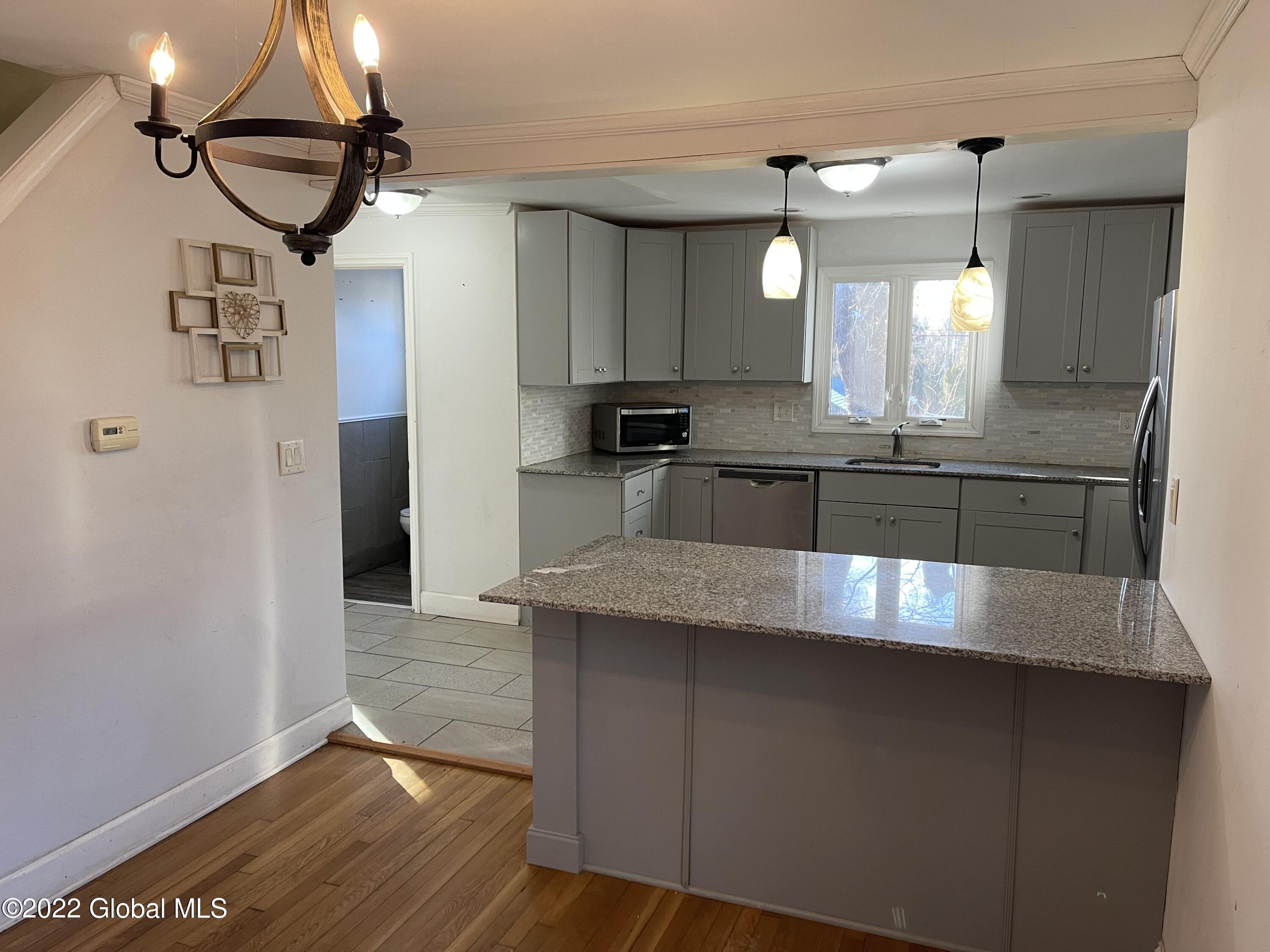 1369 Balltown Road Niskayuna, NY 12309 - Photo 7 of 17 IMG_3667