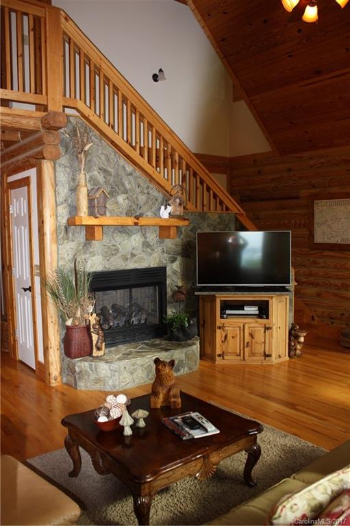 2241 Laurel Falls Road, Unit 2 Brevard, NC 28712 - Photo 14 of 20 Gallery Image 14