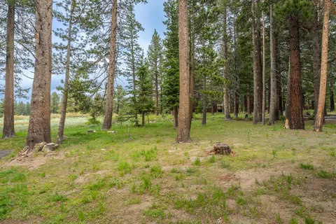 $1,600,000 | 272 Ridge Way, Mammoth Lakes, CA 93546