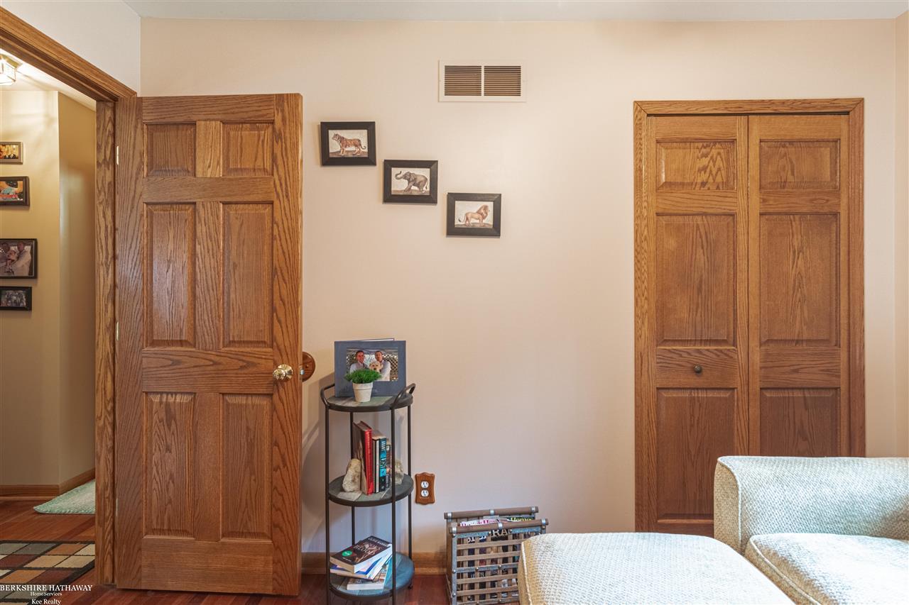 2852 Simpson Drive Rochester Hills, MI 48309 - Photo 18 of 31