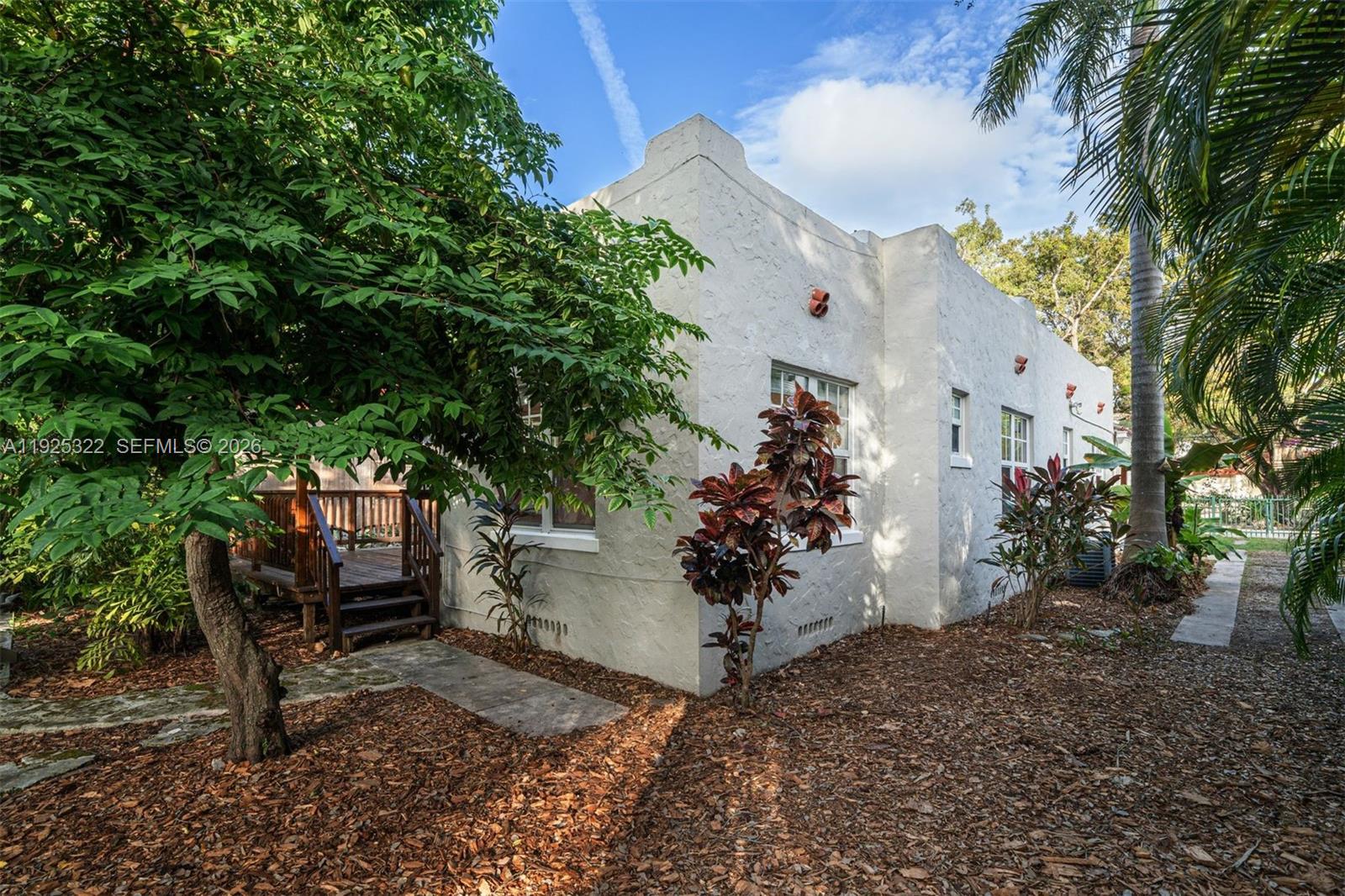 828 Northwest 9th Avenue Miami, FL 33136 - Photo 25 of 39