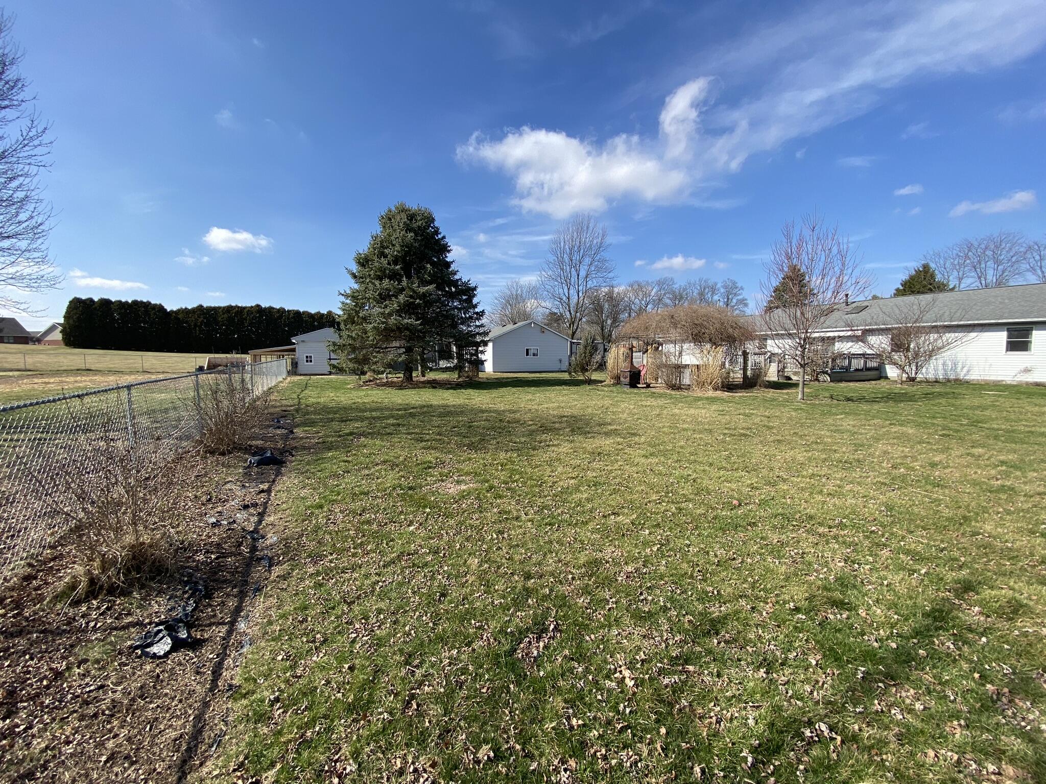 1725 Willow Road Springfield, OH 45502 - Photo 29 of 33