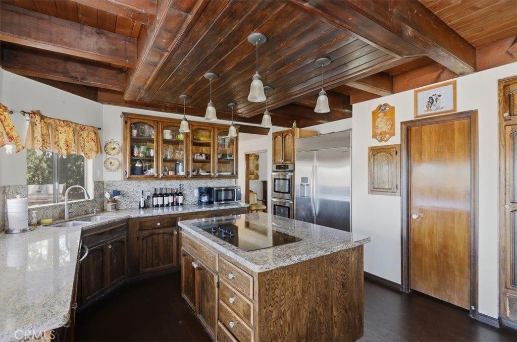 17394 Sunset View Drive Riverside, CA 92504 - Photo 19 of 62