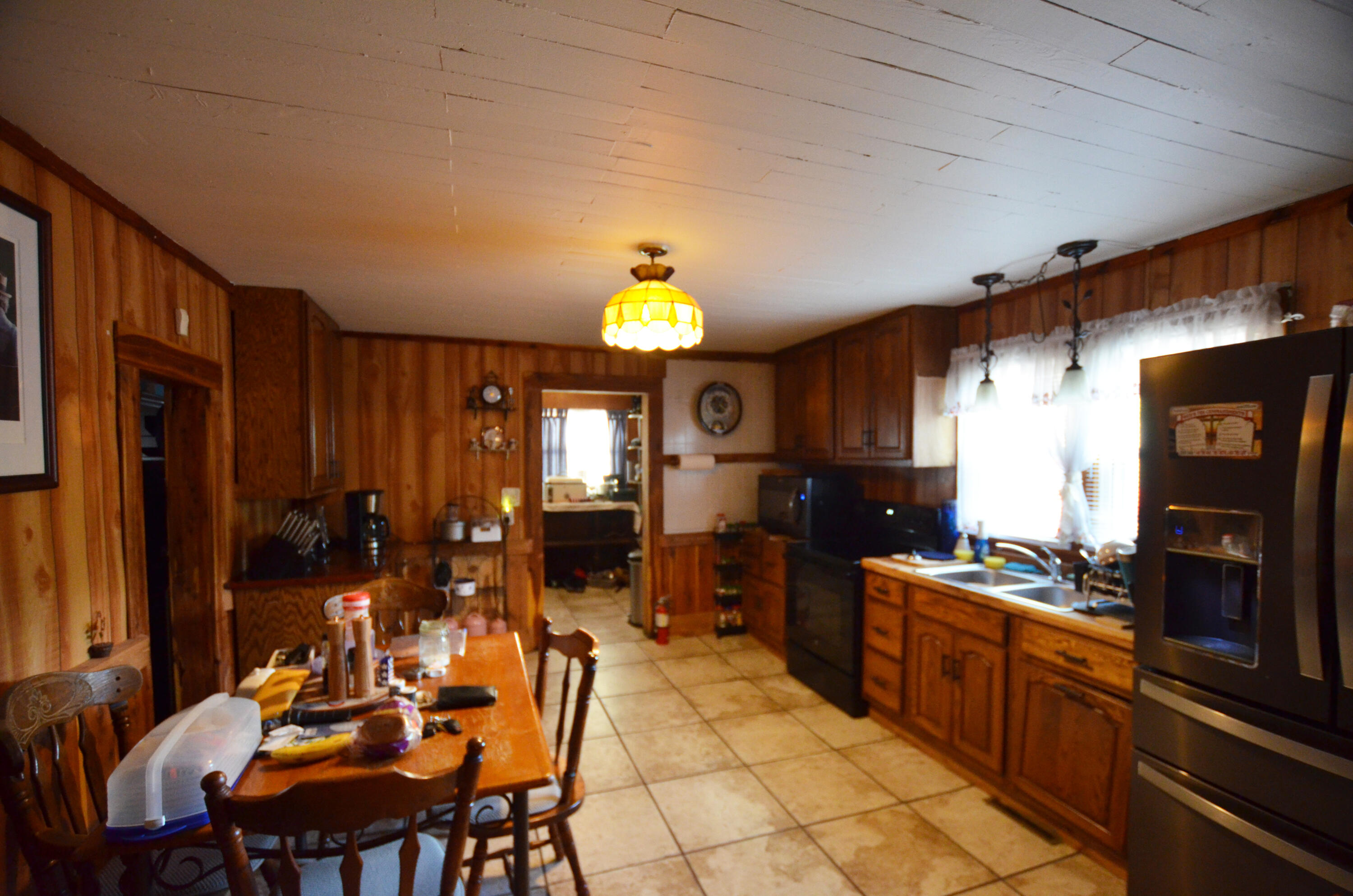 346 Goose Creek Road Jackson, KY 41339 - Photo 13 of 40 Eat-in kitchen!