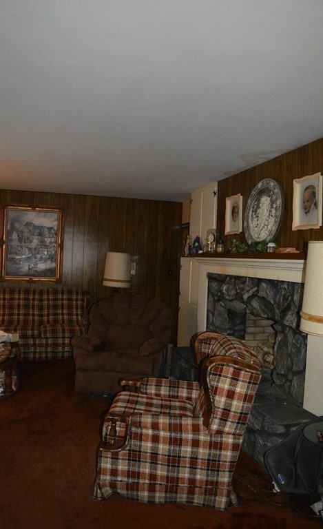 612 Spring Street Athol, MA 01331 - Photo 17 of 32 Gallery Image 17