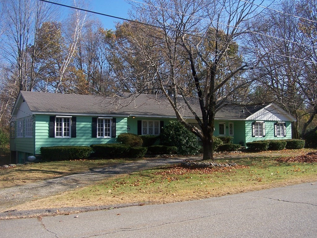 612 Spring Street Athol, MA 01331 - Photo 3 of 32 Gallery Image 3