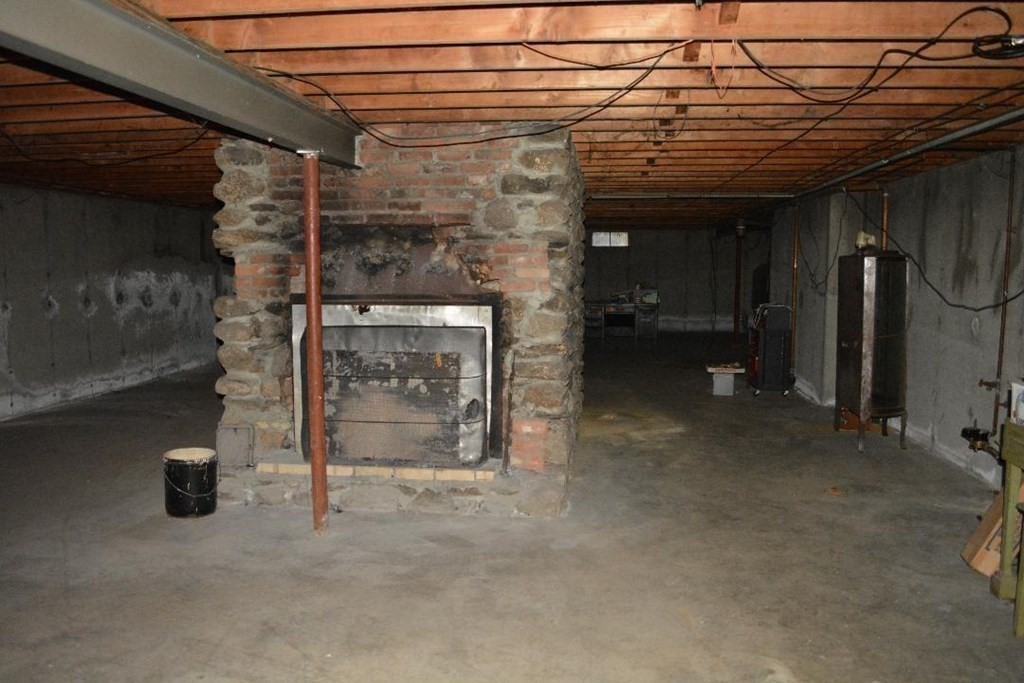 612 Spring Street Athol, MA 01331 - Photo 32 of 32 Gallery Image 32