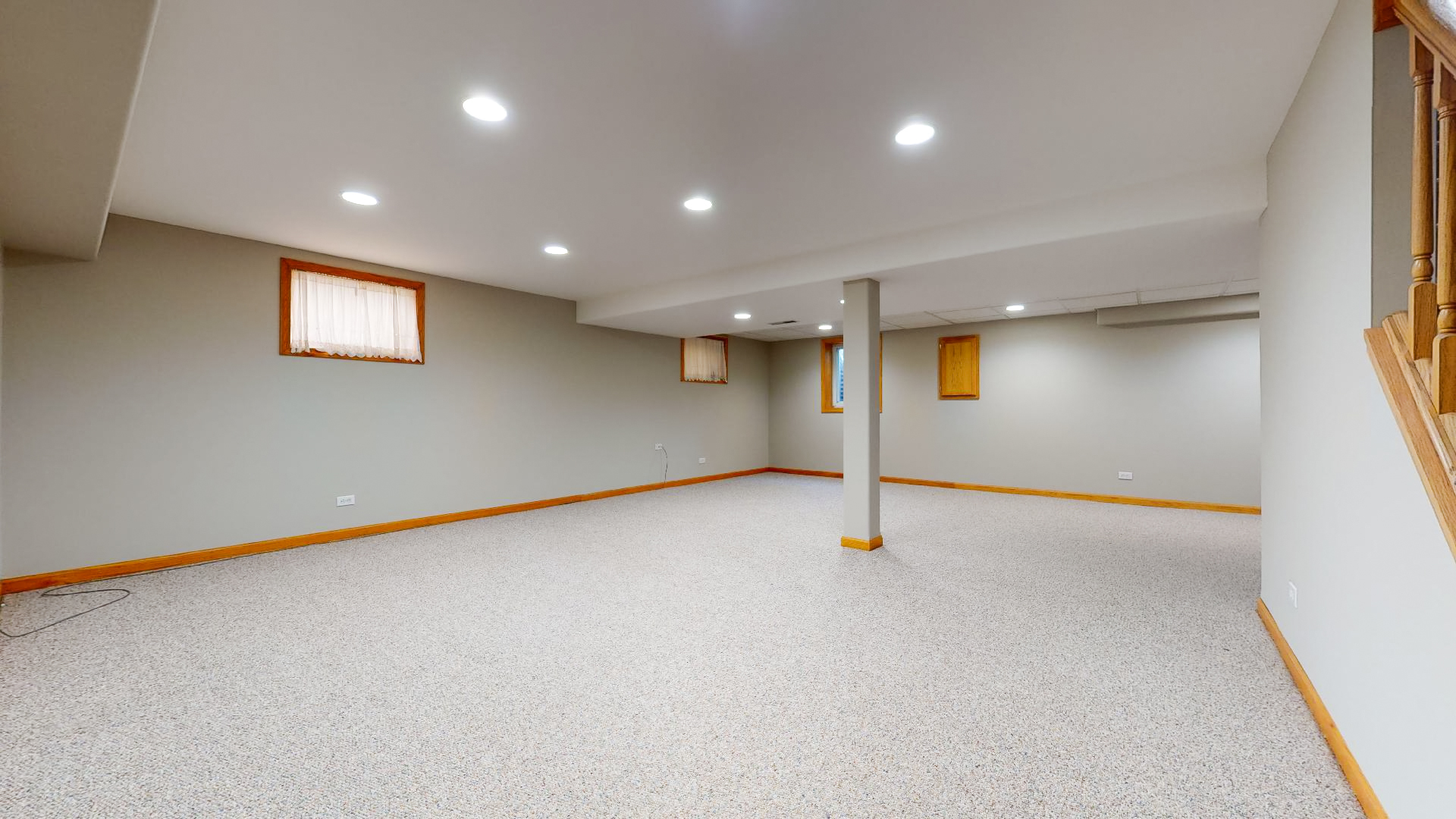 925 East Bailey Road Naperville, IL 60565 - Photo 30 of 36