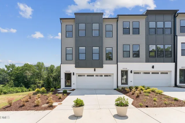 $475,000 | 10634 Pleasant Branch Drive, Raleigh, NC 27614