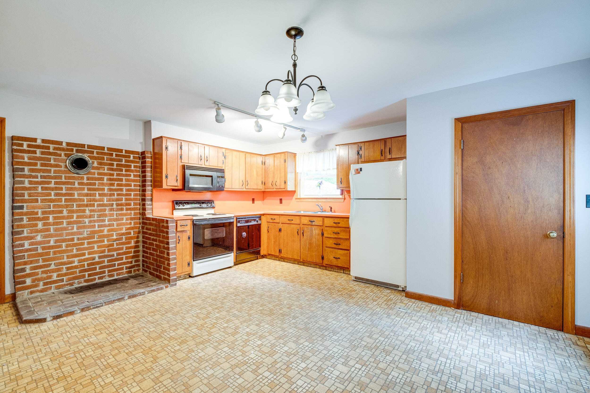 194 Dow Rd_Standish_05