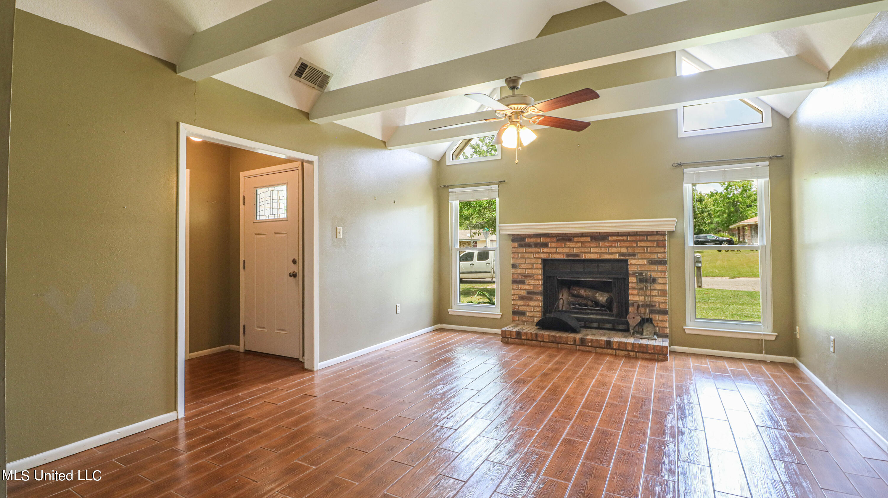 917 Hemlock Road Gulfport, MS 39503 - Photo 6 of 20 917 Hemlock-100011