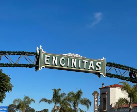 $2,000 | 225 Melrose Avenue, Unit 1, Encinitas, CA 92024