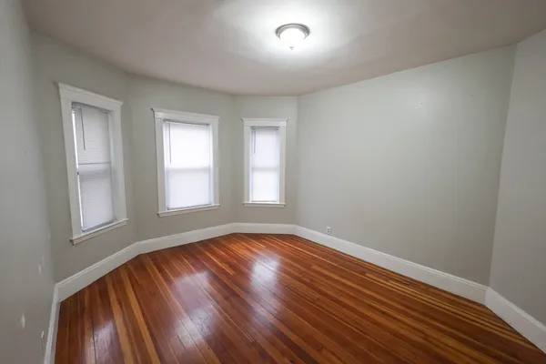 $3,100 | 82 Fuller Street, Unit 1, Boston, MA 02124