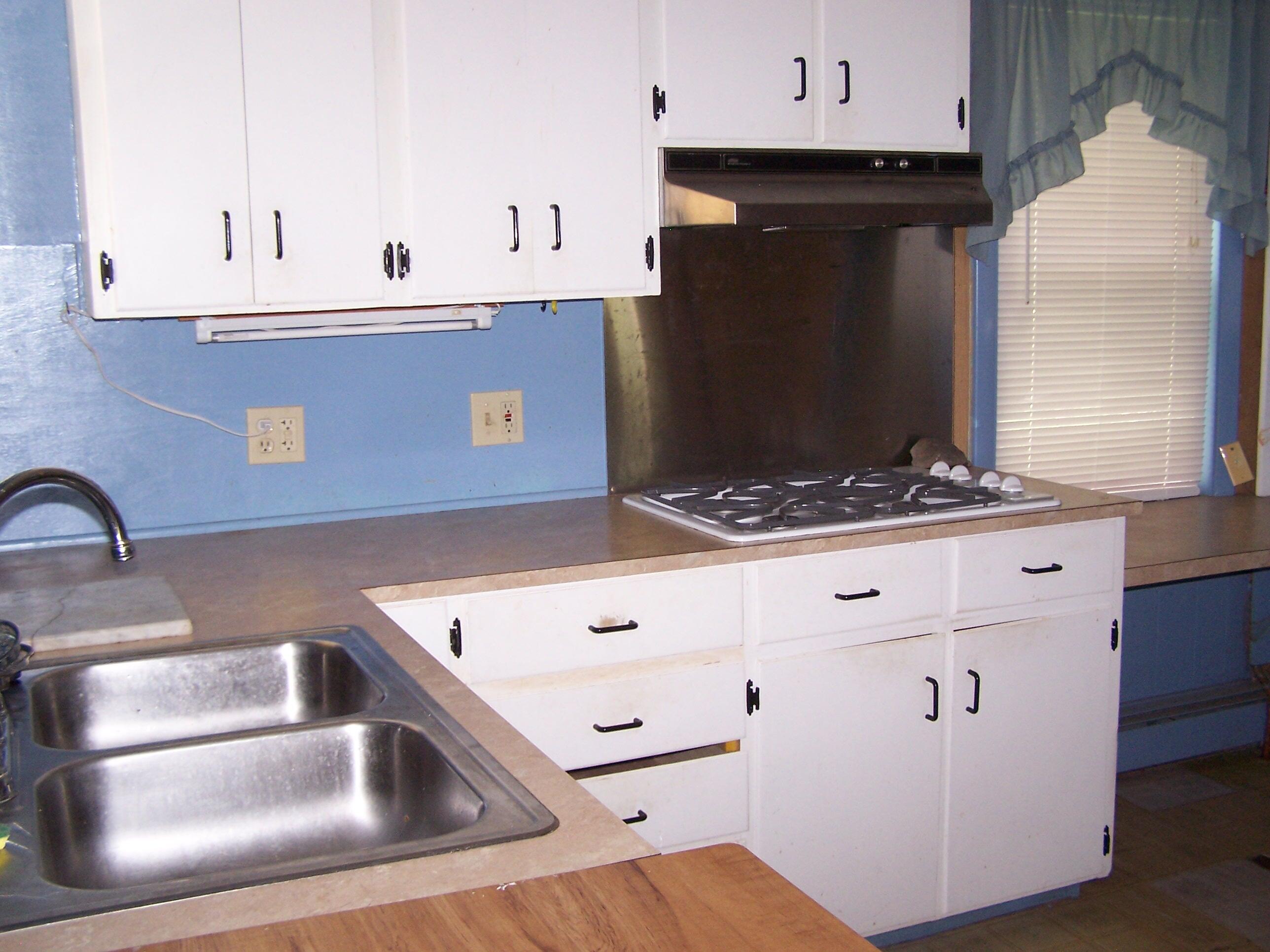83 Elmwood Road Auburn, ME 04210 - Photo 9 of 56 103_0370