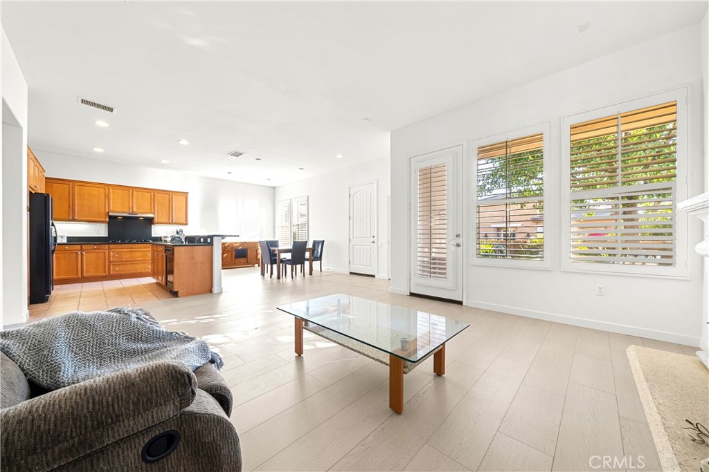 23815 Balsa Court Valencia, CA 91354 - Photo 5 of 35