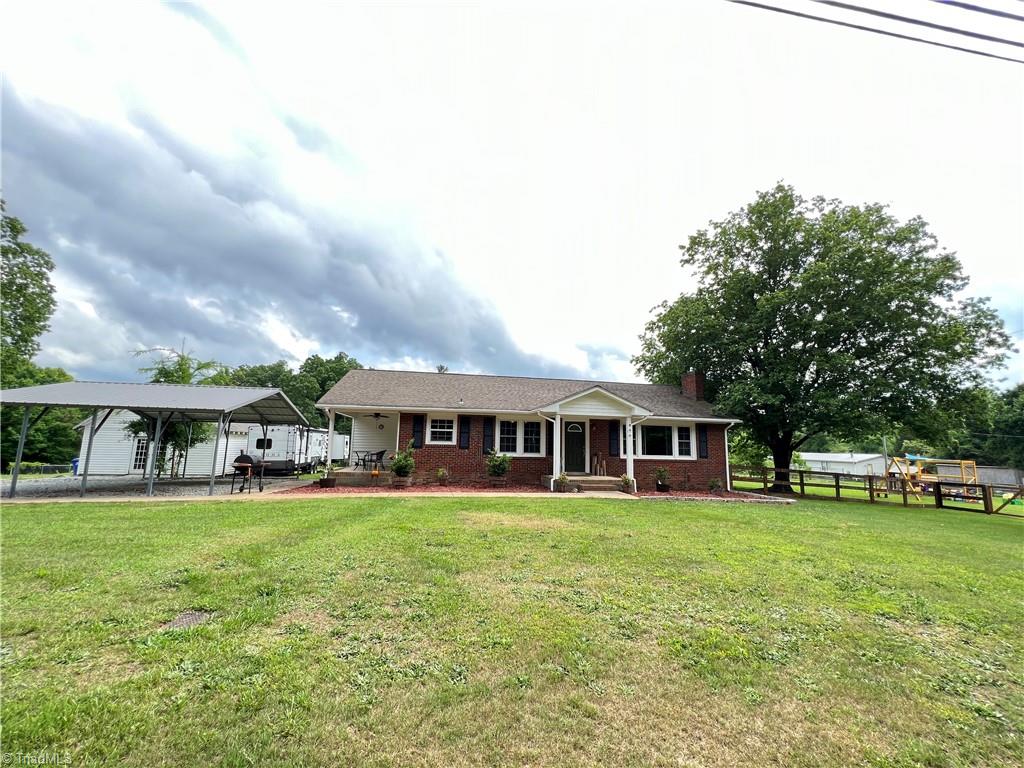 490 Frank Fleer Road Lexington, NC 27292 - Photo 8 of 50 Gallery Image 8