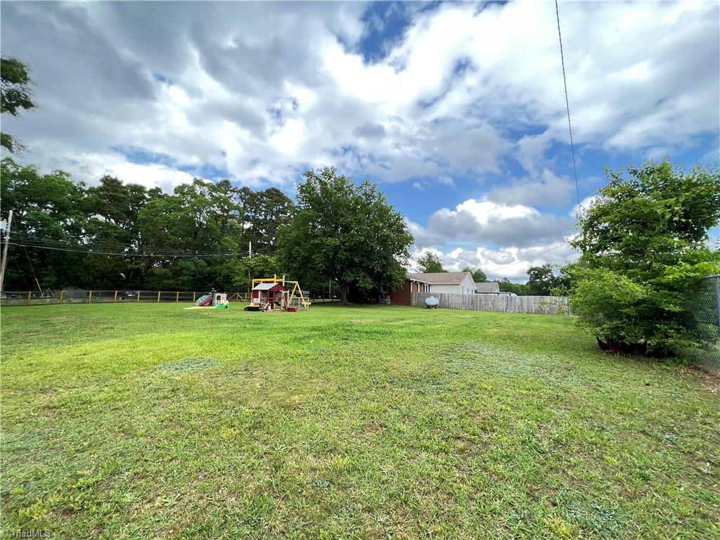 490 Frank Fleer Road Lexington, NC 27292 - Photo 10 of 50 Gallery Image 10