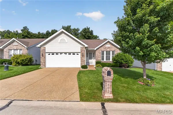 $360,000 | 403 Newport Drive, St. Peters, MO 63376