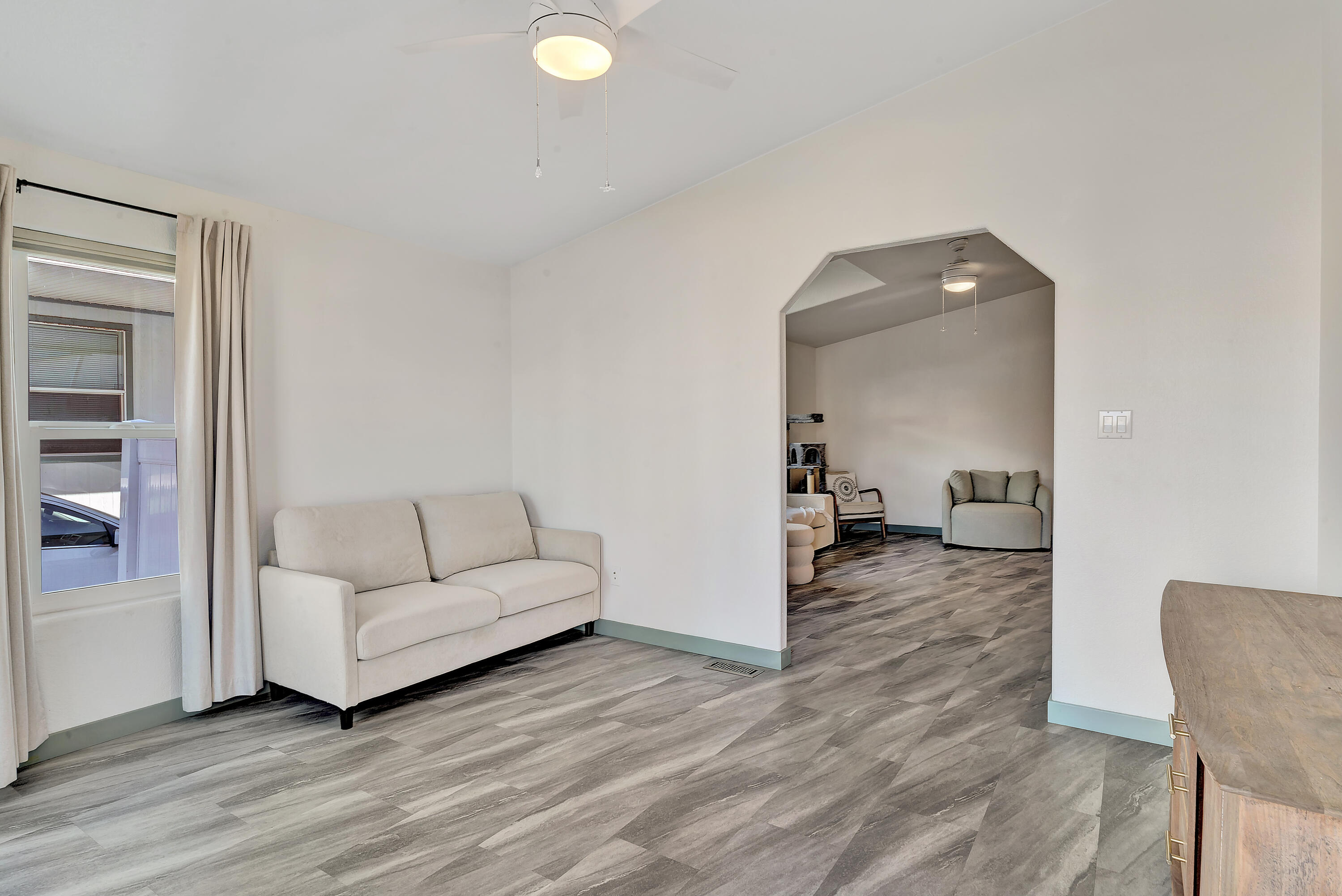 18070 Langlois Road, Unit 225 Desert Hot Springs, CA 92241 - Photo 3 of 25 Entry/Family Room