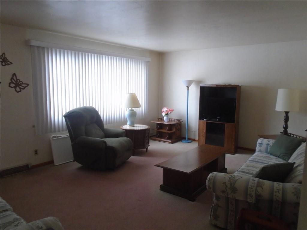 342 Center Street Baden, PA 15005 - Photo 3 of 14 Gallery Image 3