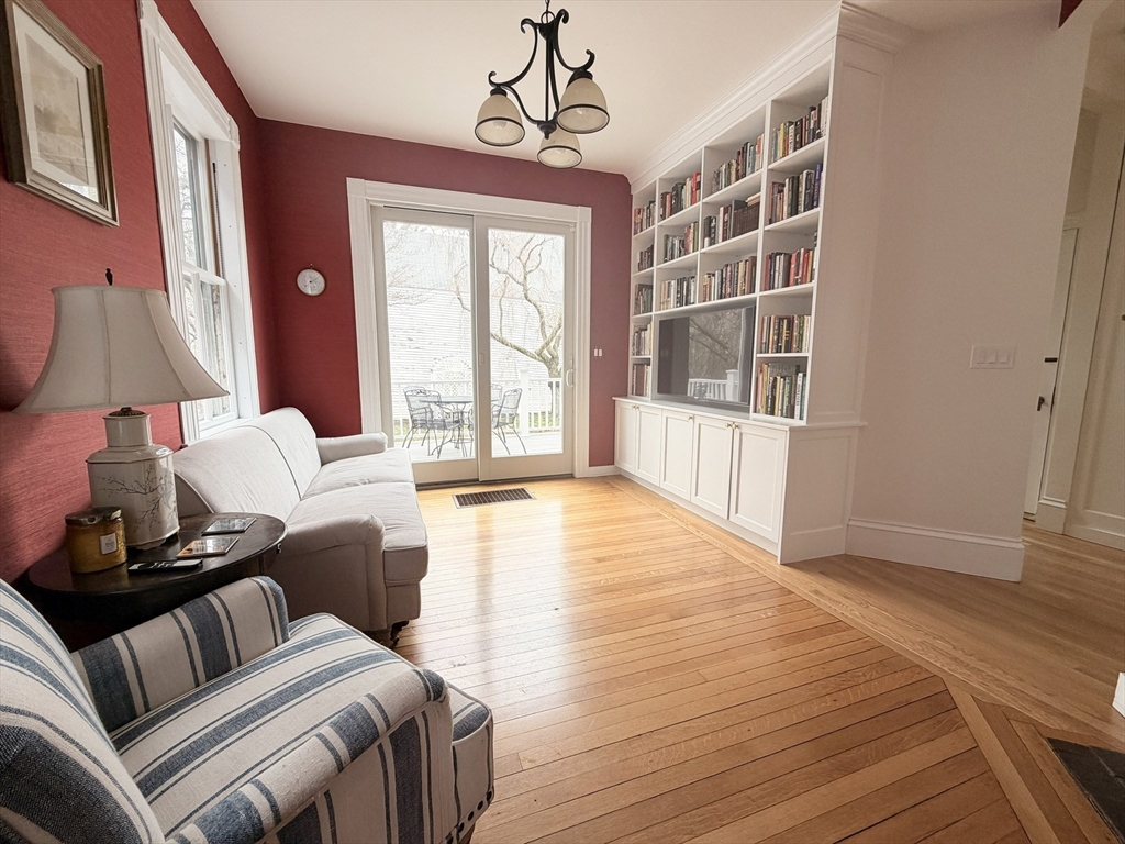 9 Forrester Street Salem, MA 01970 - Photo 6 of 20