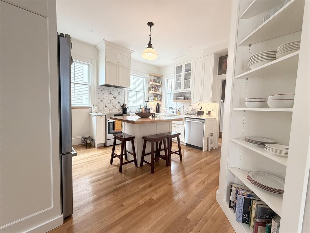 9 Forrester Street Salem, MA 01970 - Photo 7 of 20