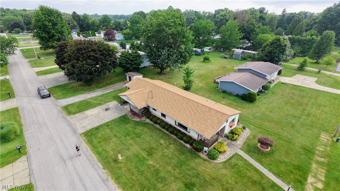 1099 Lake Road Conneaut, OH 44030 - Photo 37 of 42