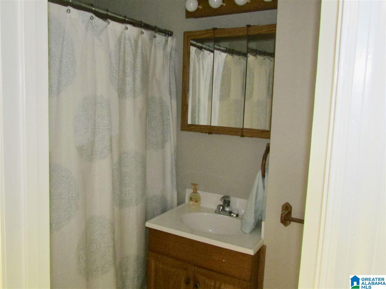 495 Raspberry Road Birmingham, AL 35244 - Photo 34 of 36