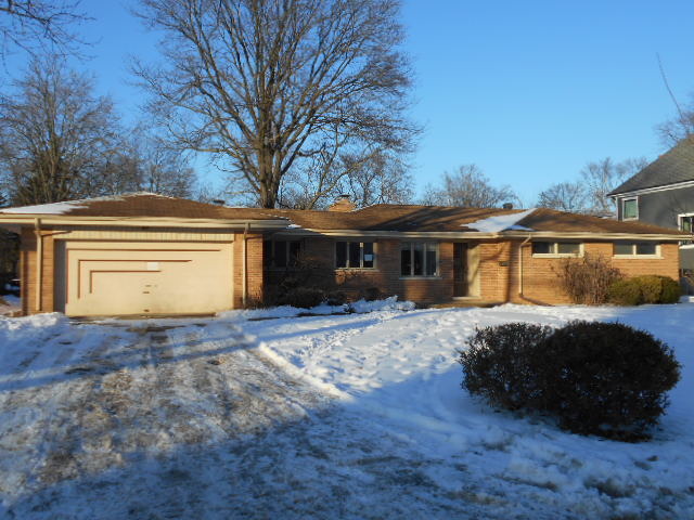 1020 Woodlawn Road Glenview, IL 60025 - Photo 2 of 18