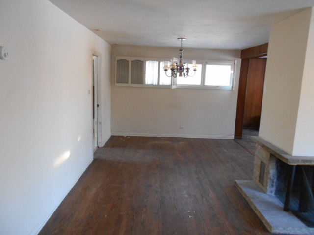 1020 Woodlawn Road Glenview, IL 60025 - Photo 6 of 18