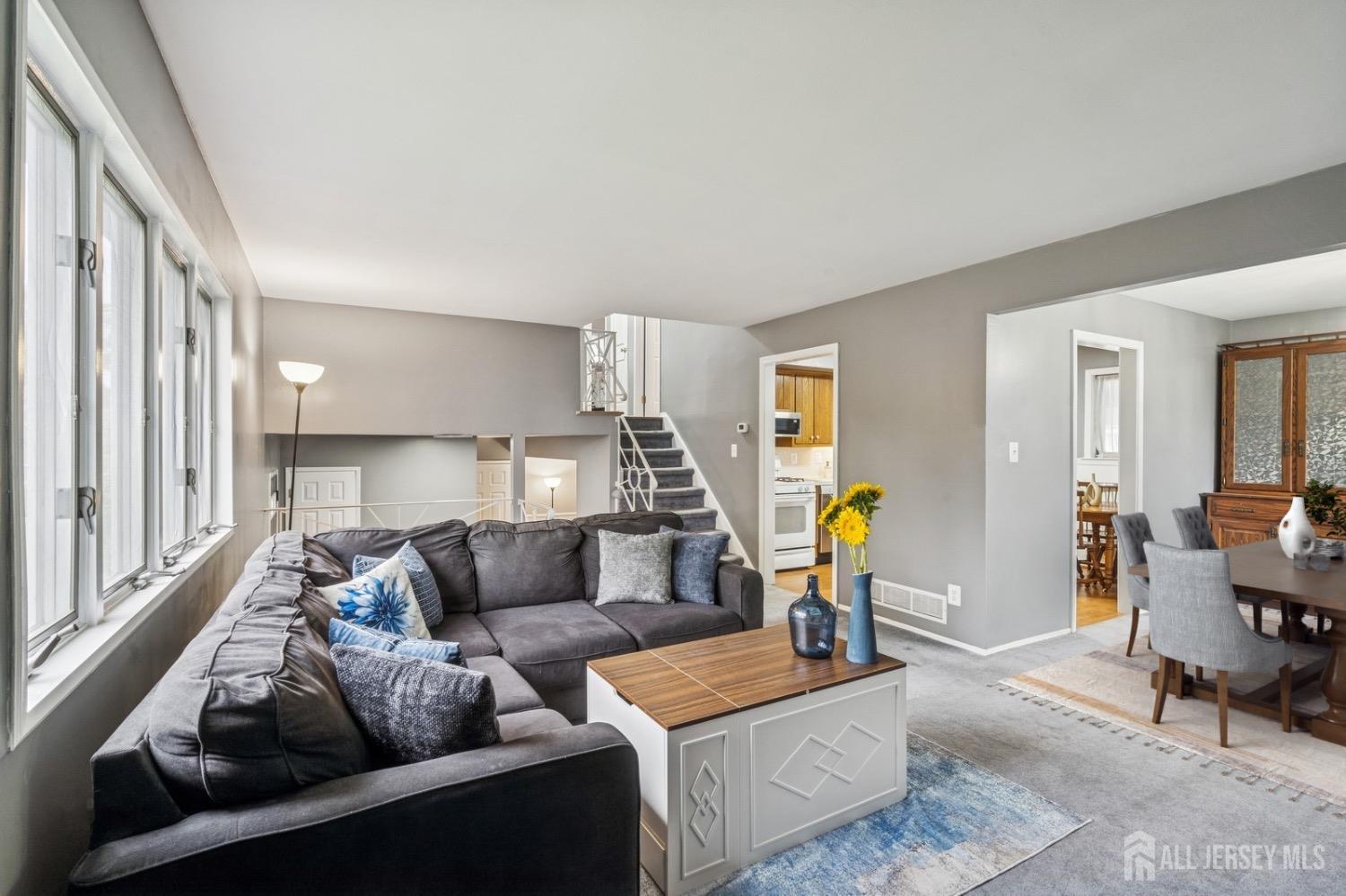 12 Aster Road Hamilton, NJ 08690 - Photo 2 of 37