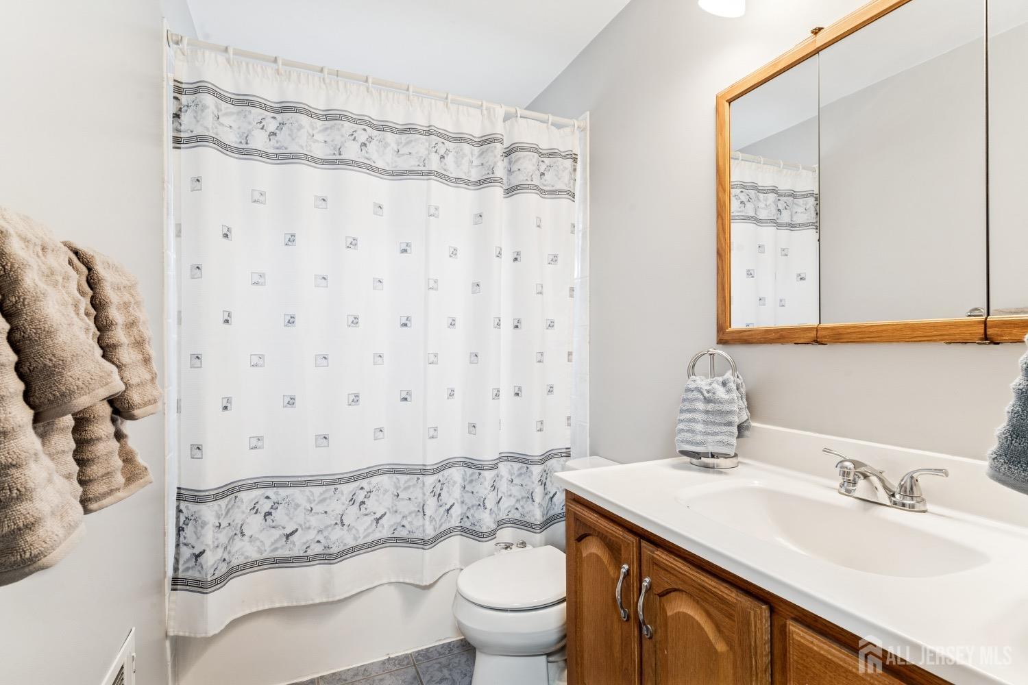 12 Aster Road Hamilton, NJ 08690 - Photo 23 of 37