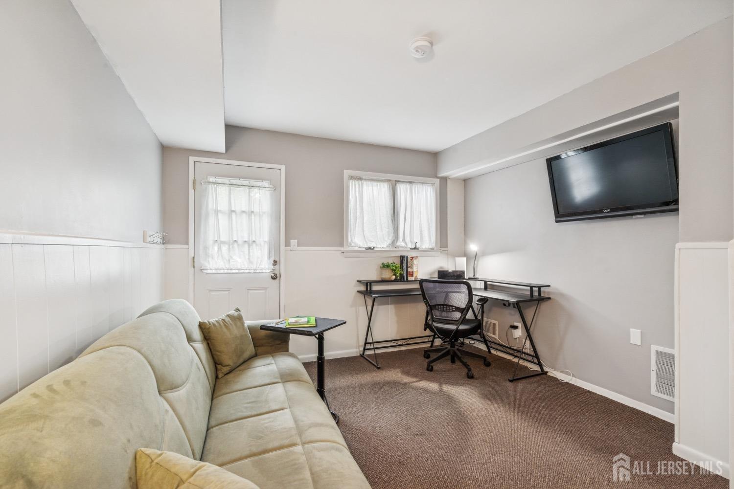 12 Aster Road Hamilton, NJ 08690 - Photo 27 of 37