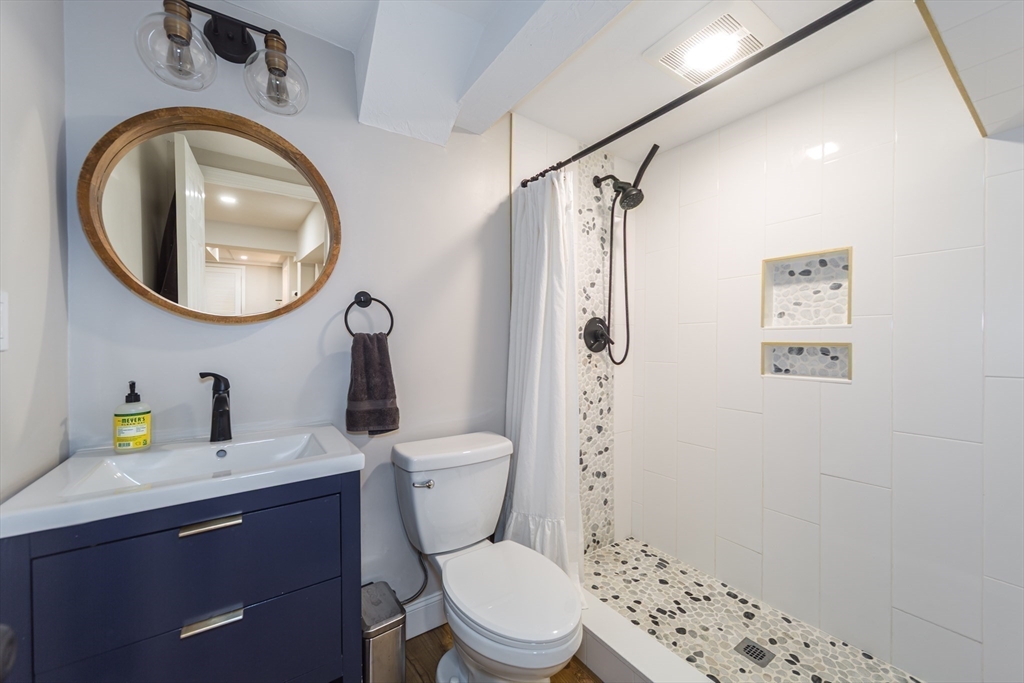 46 Parish Road, Unit 46 Needham, MA 02494 - Photo 15 of 24