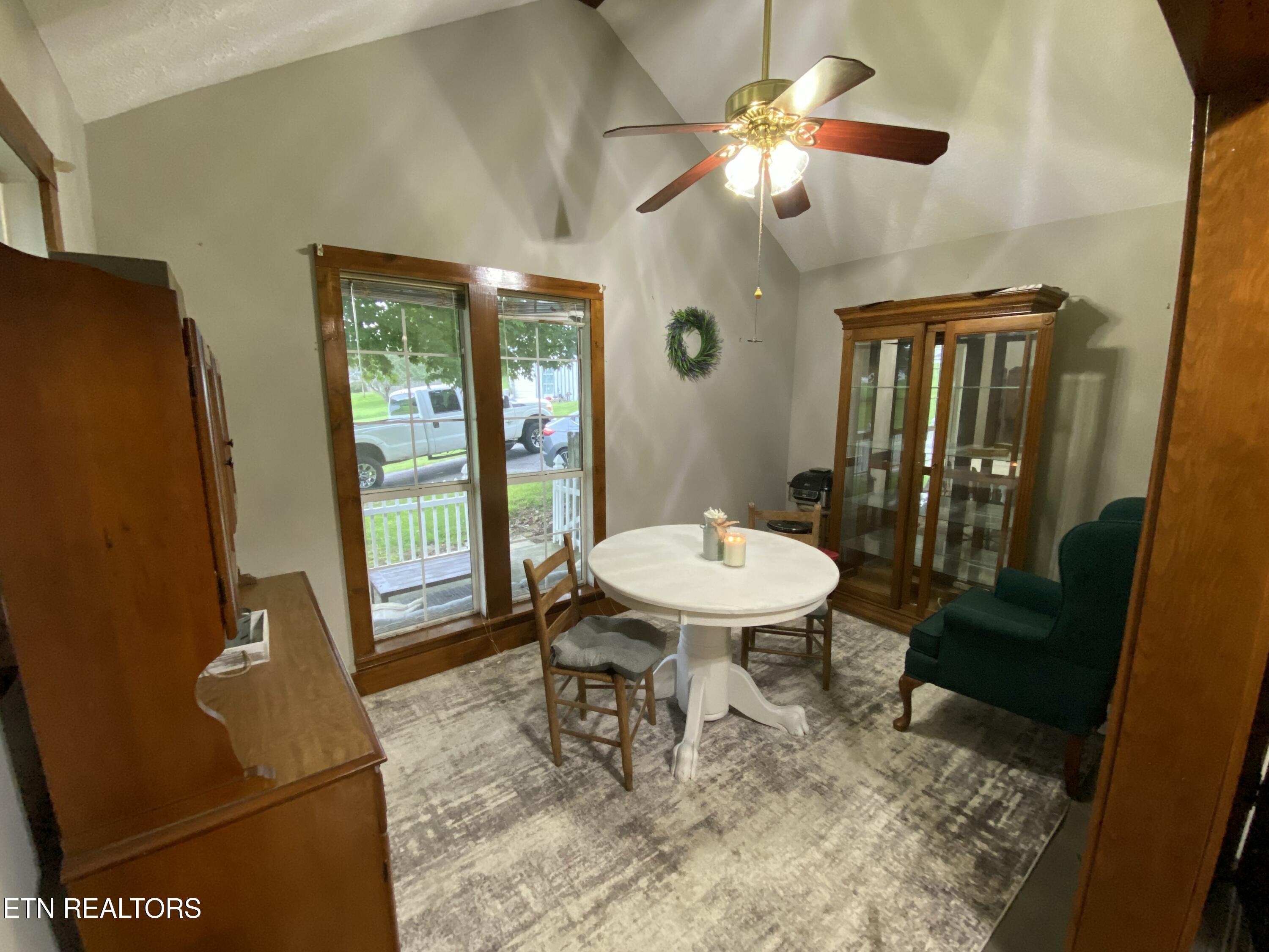 117 Cedar Valley Road Sweetwater, TN 37874 - Photo 8 of 28 13E45A6D-AA7F-44AF-8D61-0D5ACF62960D