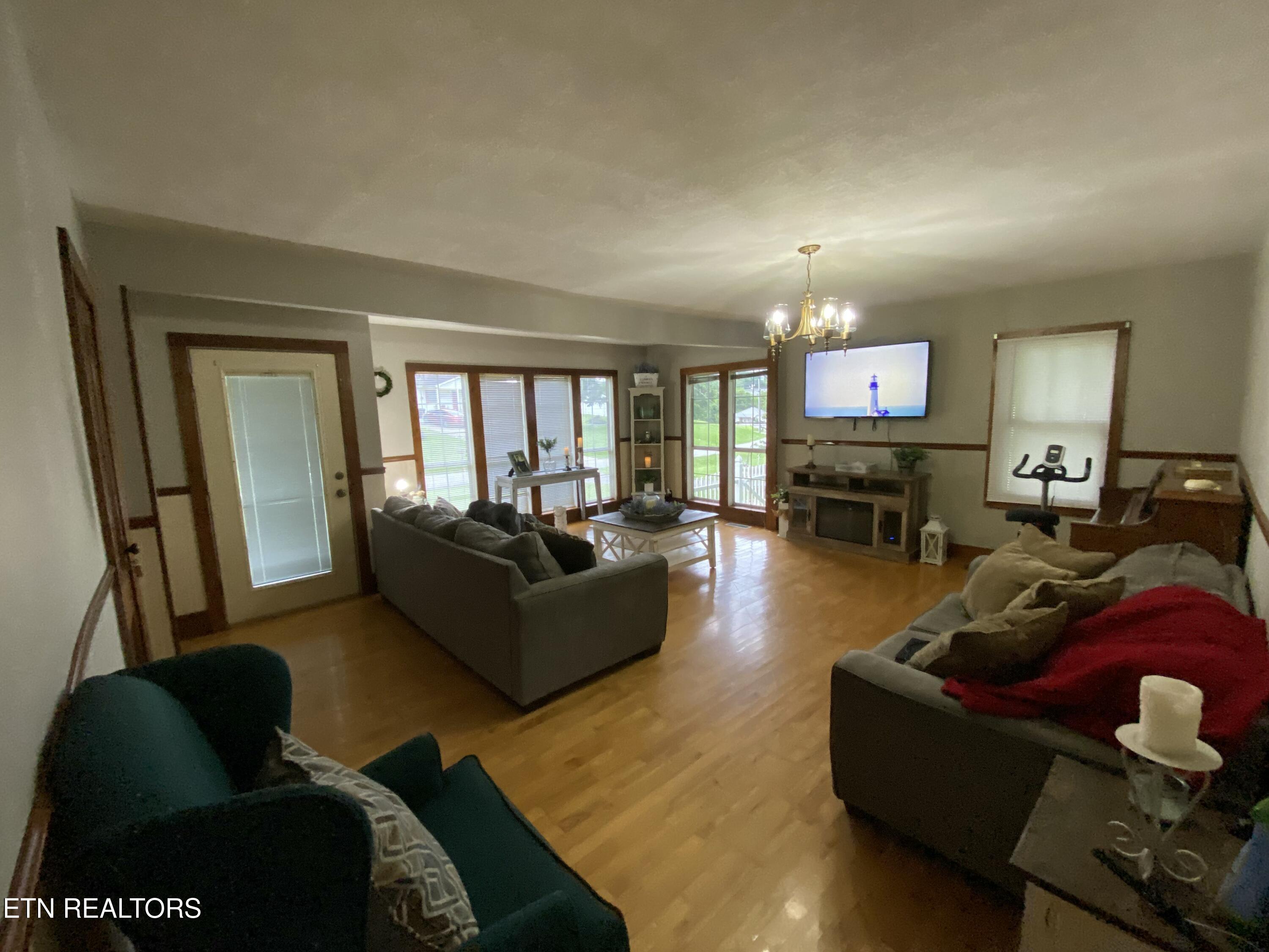 117 Cedar Valley Road Sweetwater, TN 37874 - Photo 10 of 28 793A8AD8-07D2-415D-897D-CD8B3C221834