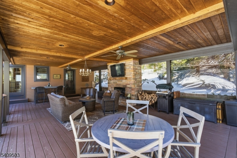 89 Woods Road Branchville, NJ 07826 - Photo 32 of 49