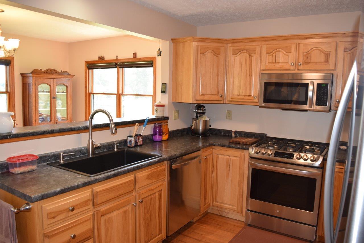 1745 Hunters Ridge Road Hillsville, VA 24343 - Photo 10 of 39 8