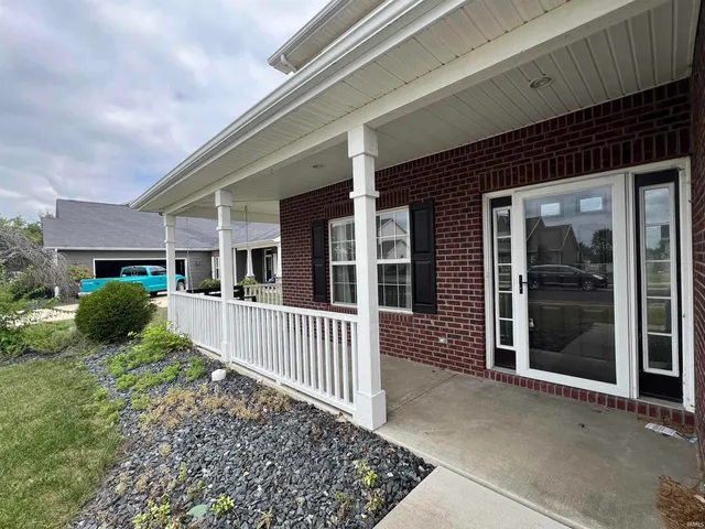 $342,000 | 3158 Crooked Stick Drive, Kokomo, IN 46902